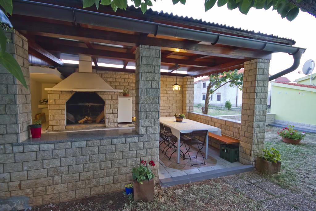 Holiday Home Matosevic Медулин Экстерьер фото